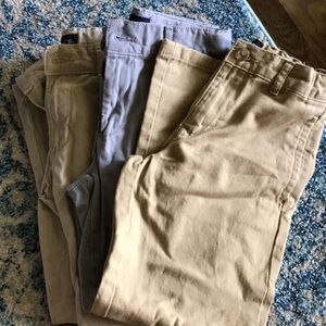 3 pairs of boys khaki pants-size 6